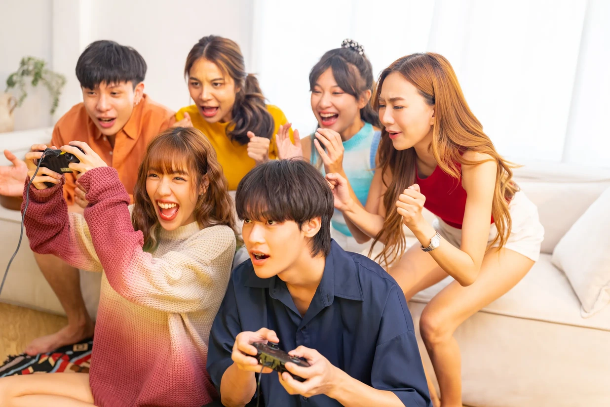 Referral network showing connected developers earning bonuses
